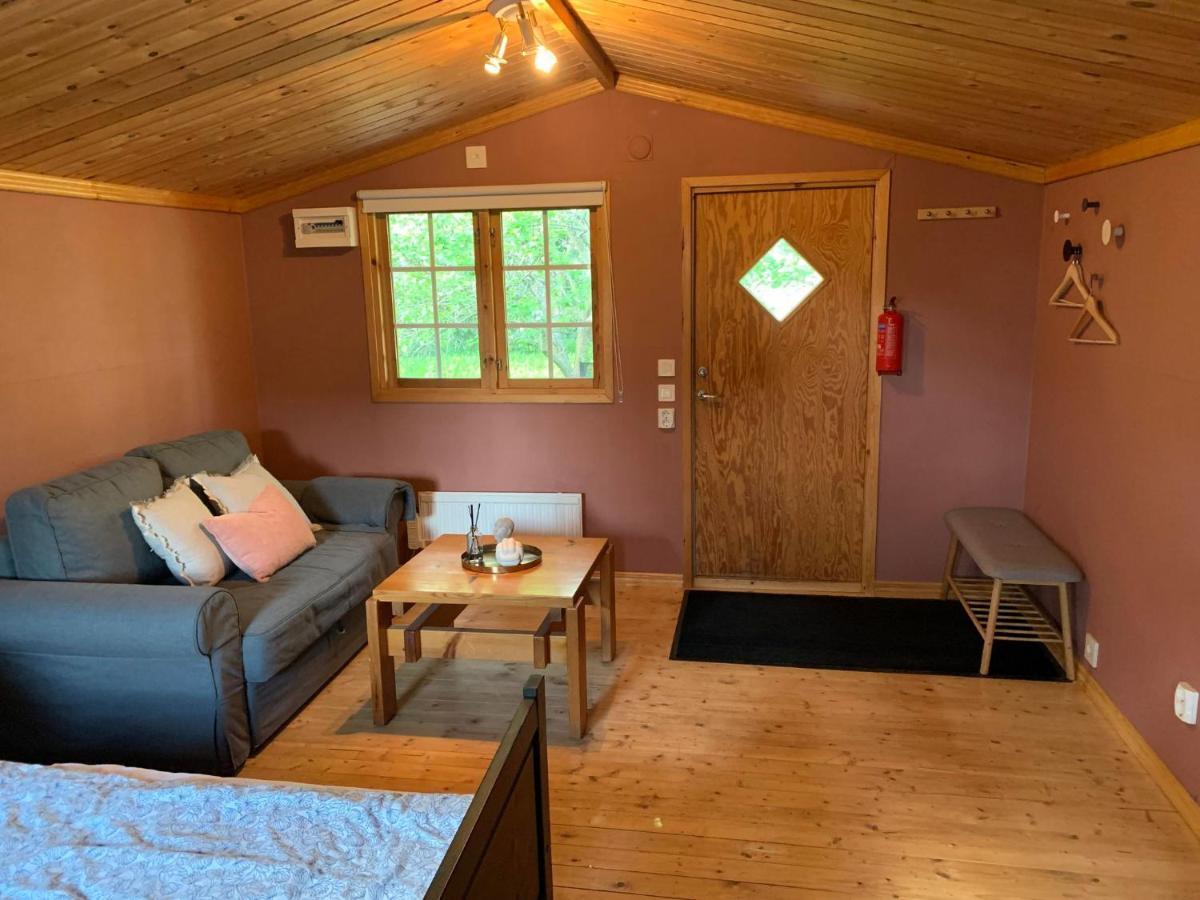 The Pink Cabin Tyfta 외부 사진